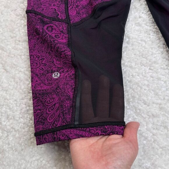 Lululemon Outrun Crop Purple Mesh Paisley Print - Picture 7 of 12